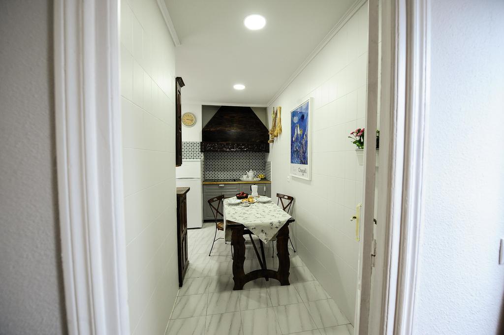 Heart Of Pamplona Apartments II By Clabao 객실 사진